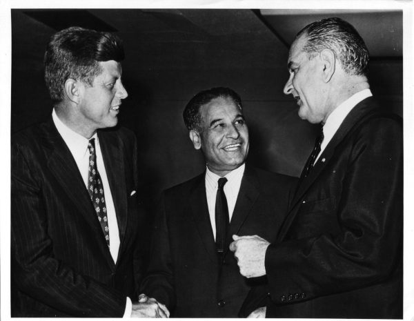 Dalip Singh Saund (center) with John F. Kennedy (left) and Lyndon B. Johnson (right).